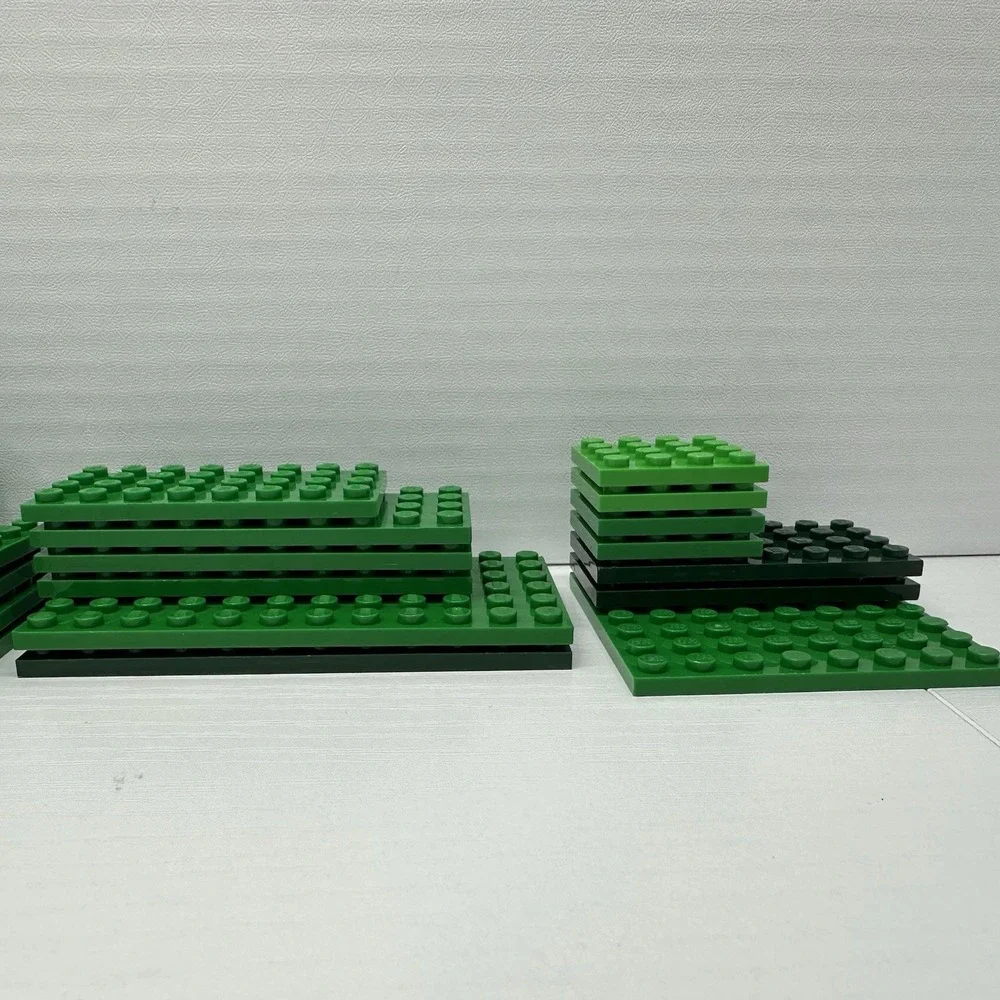 Lego Plates - Assorted Green Plate‎ In Assorted Sizes Lot Of 30